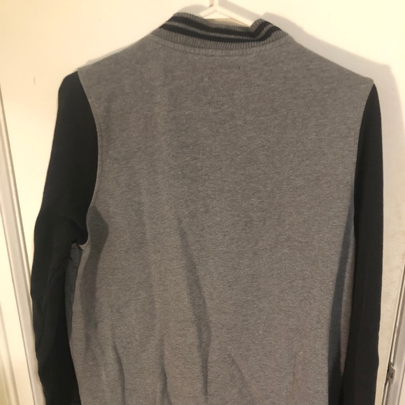 Roots varsity sweater - Picture 4 of 4